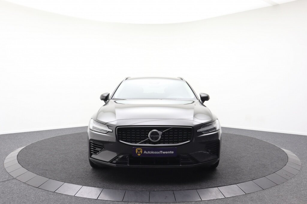 Volvo V60 T8 Ultra Dark Recharge | Plug-In | AWD | Pano | Adaptive cruise - Afbeelding 4