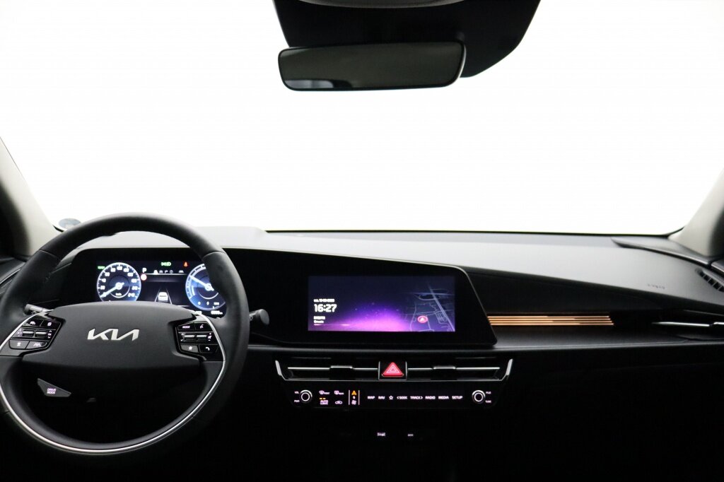 Kia e-Niro 64.8kWh Inspiration | Panoramadak | Stoelverwarming | ACC - Afbeelding 2