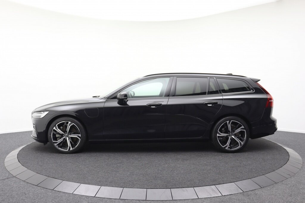 Volvo V60 T6 AWD Plus Dark | Plug-in | Pano | Head-Up | Harman-Kardon - Afbeelding 5