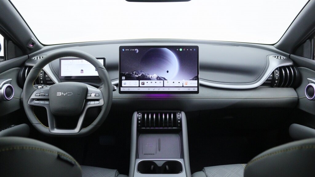 BYD ATTO 3 EVO Design 74.8 kWh | Adaptive cruise | 360 Camera | Leder - Afbeelding 2