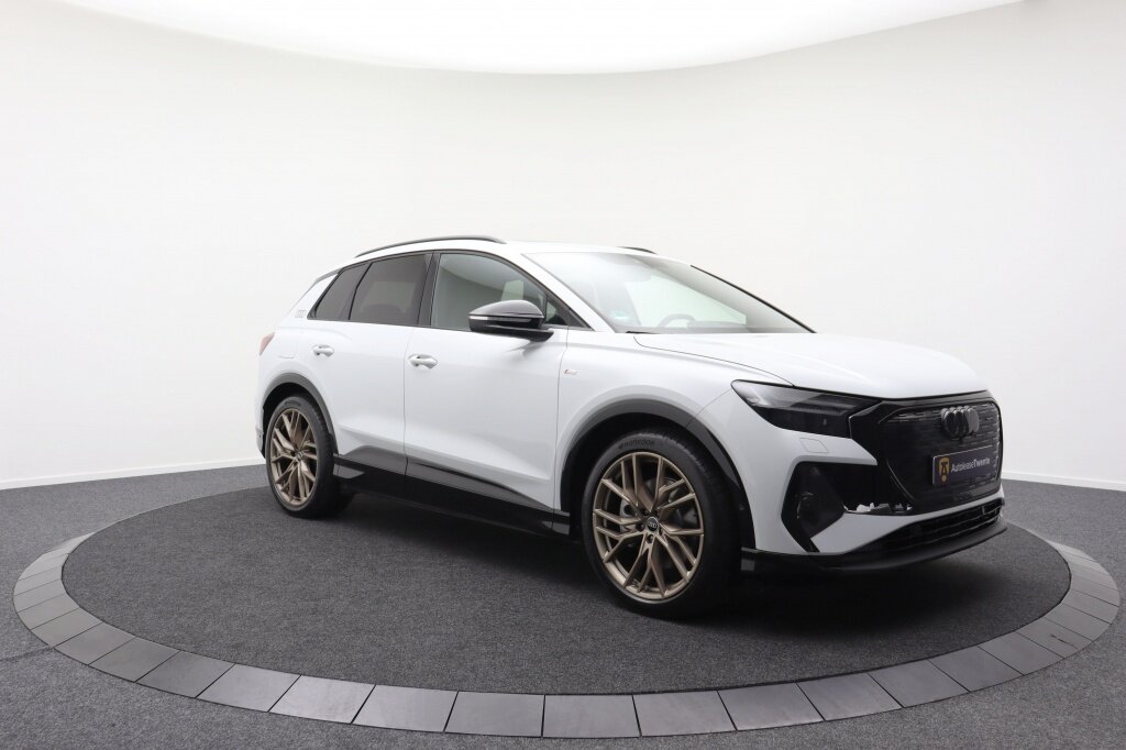 Audi Q4 e-tron 55 quattro | Pano | Adaptive cruise | Sonos - Afbeelding 2