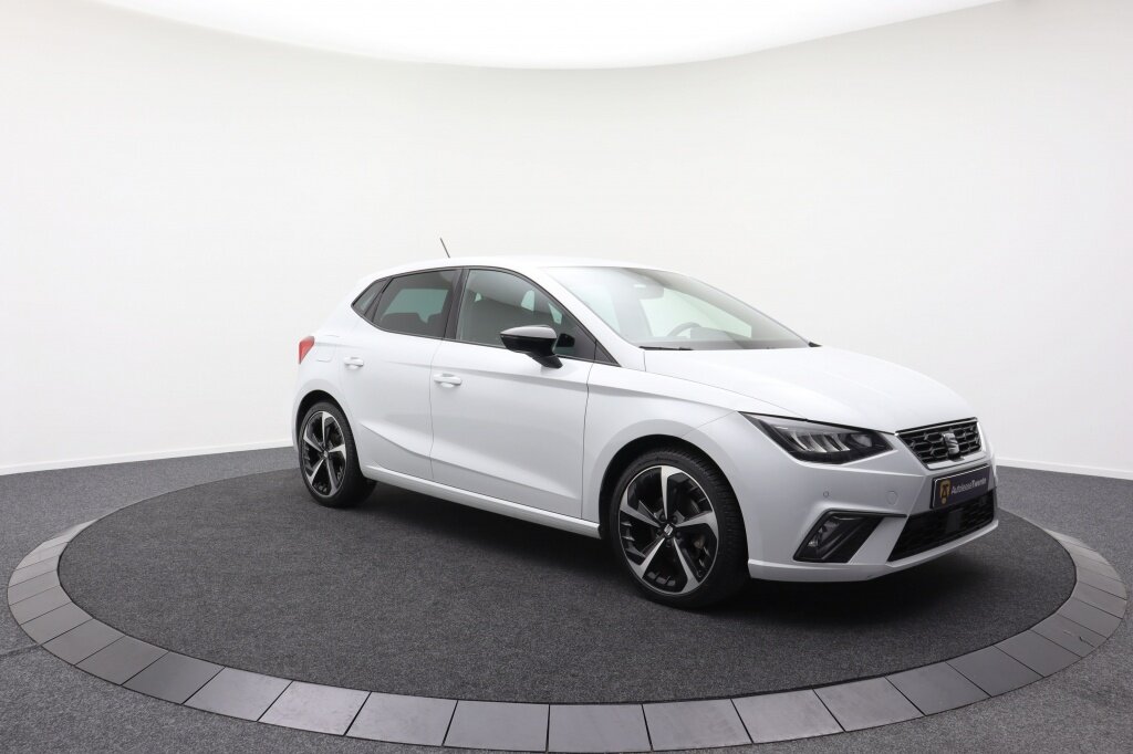 SEAT Ibiza 1.0 TSI FR | Automaat | Camera | Stoelverwarming - Afbeelding 3