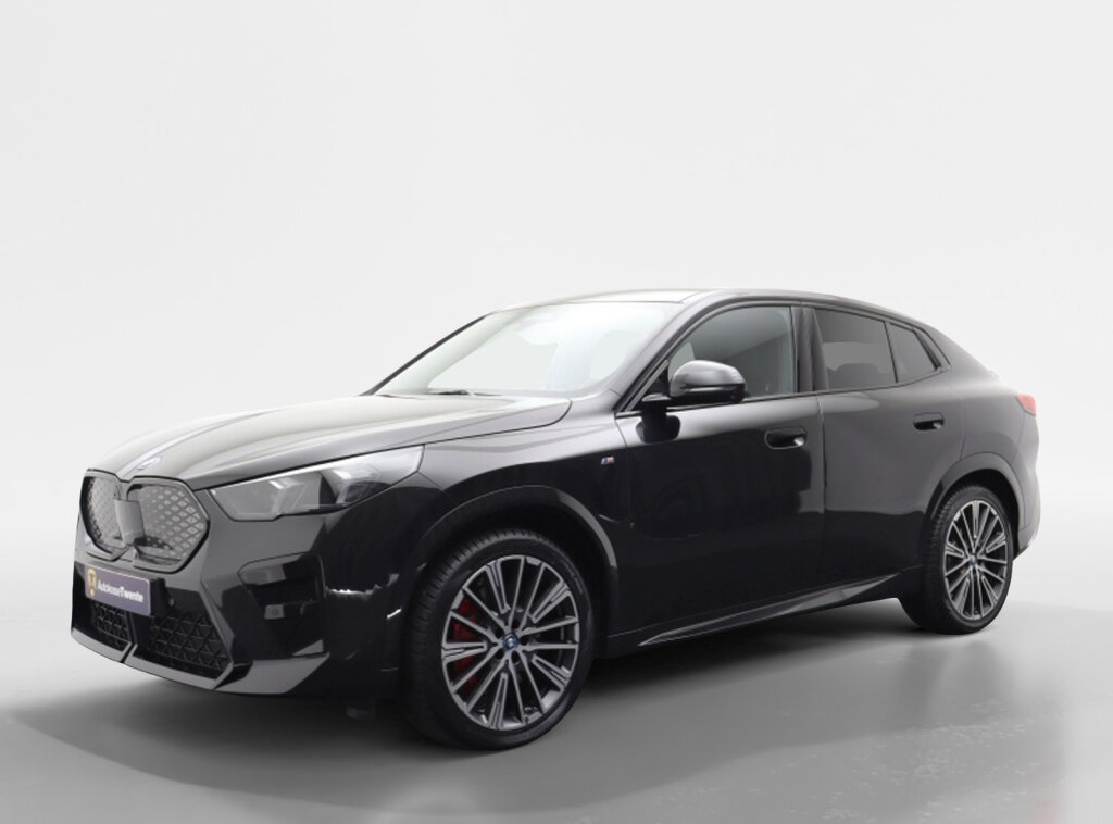 BMW iX2 30 xDrive M-Sport pro | Panoramadak | Harman/Kardon - Afbeelding 1