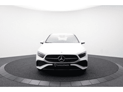 Mercedes-Benz A-Klasse A250e AMG-Line | Plug-In | Adaptieve cruise | Stoelverwarming - Afbeelding 4