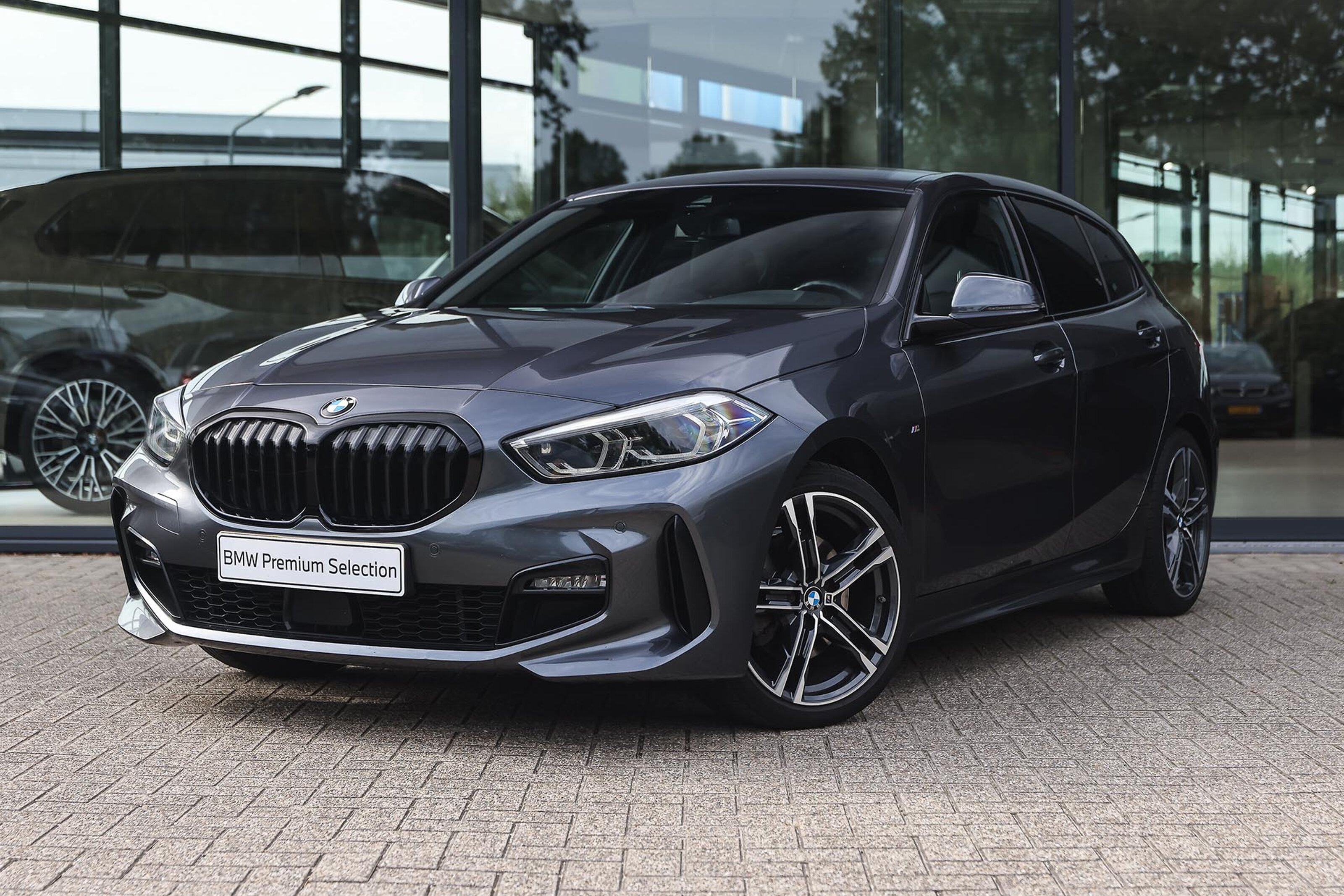 BMW 1 Serie 118i Executive M Sport Automaat