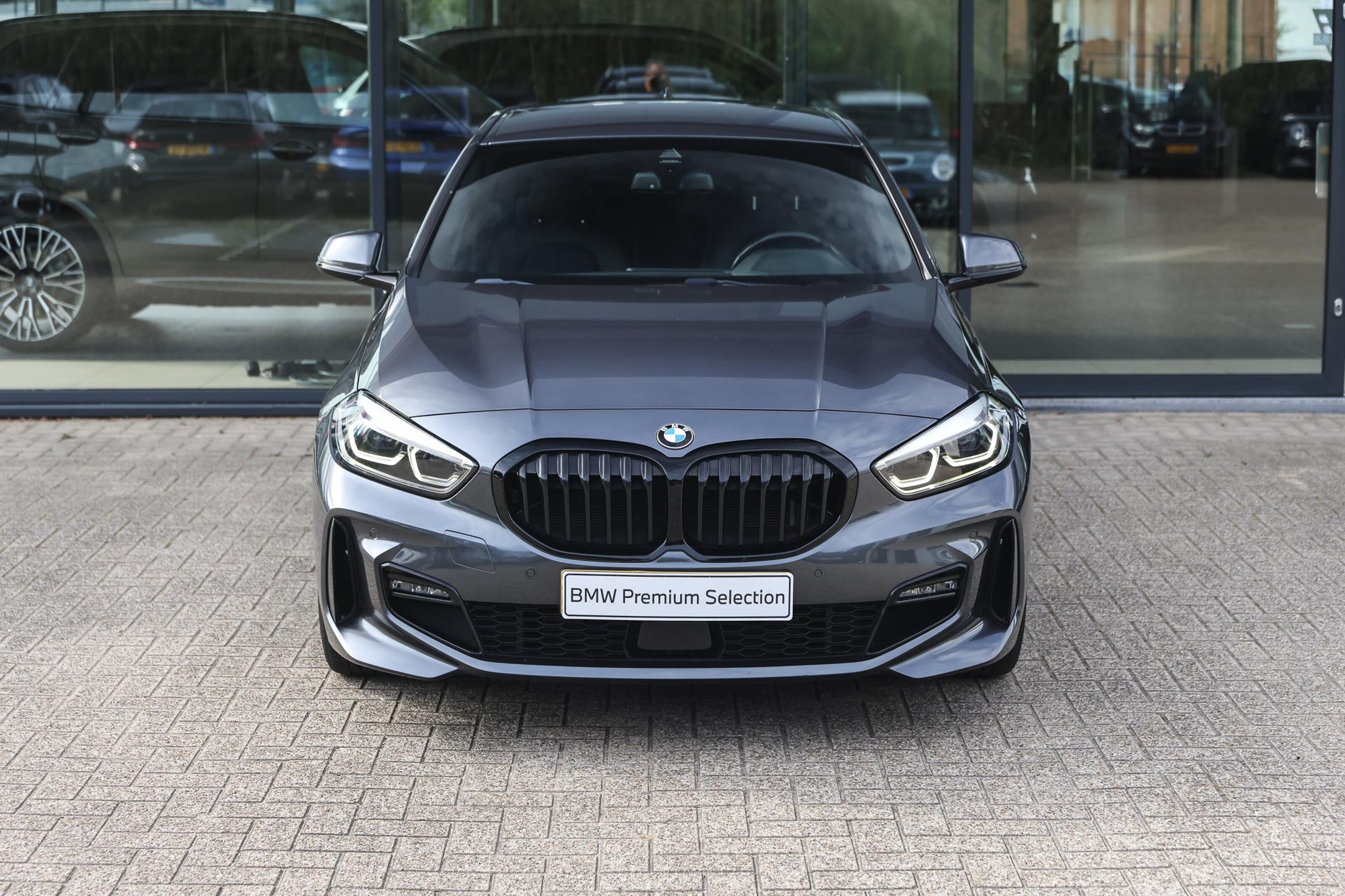 BMW 1 Serie 118i Executive M Sport Automaat