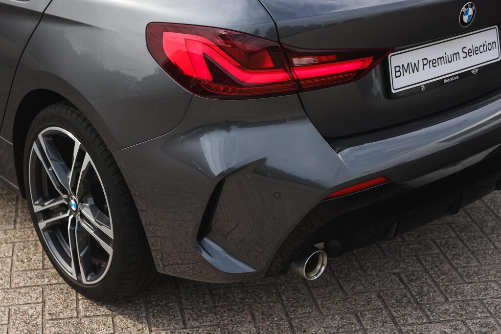 BMW 1 Serie 28