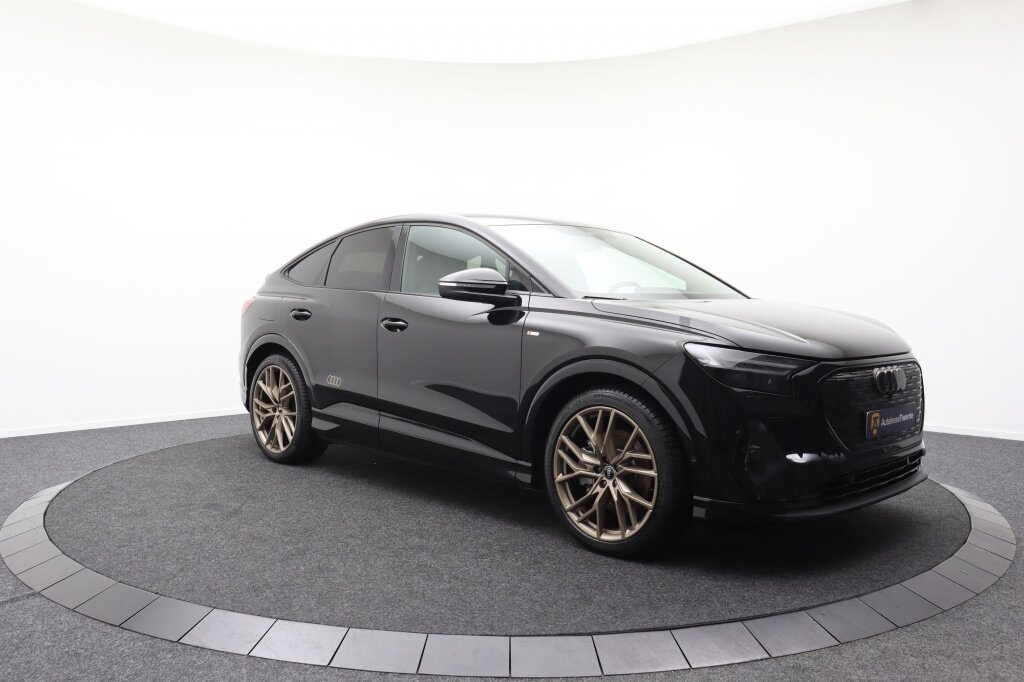 Audi Q4 e-tron 45 Quattro S-Line | Panoramadak | HUD | Adaptieve cruise - Afbeelding 3