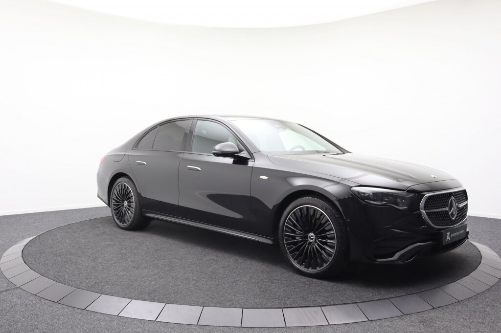 Mercedes-Benz E-Klasse E300e AMG-Line | Plug-In | Adaptive cruise | Stoelverwarming - Afbeelding 3