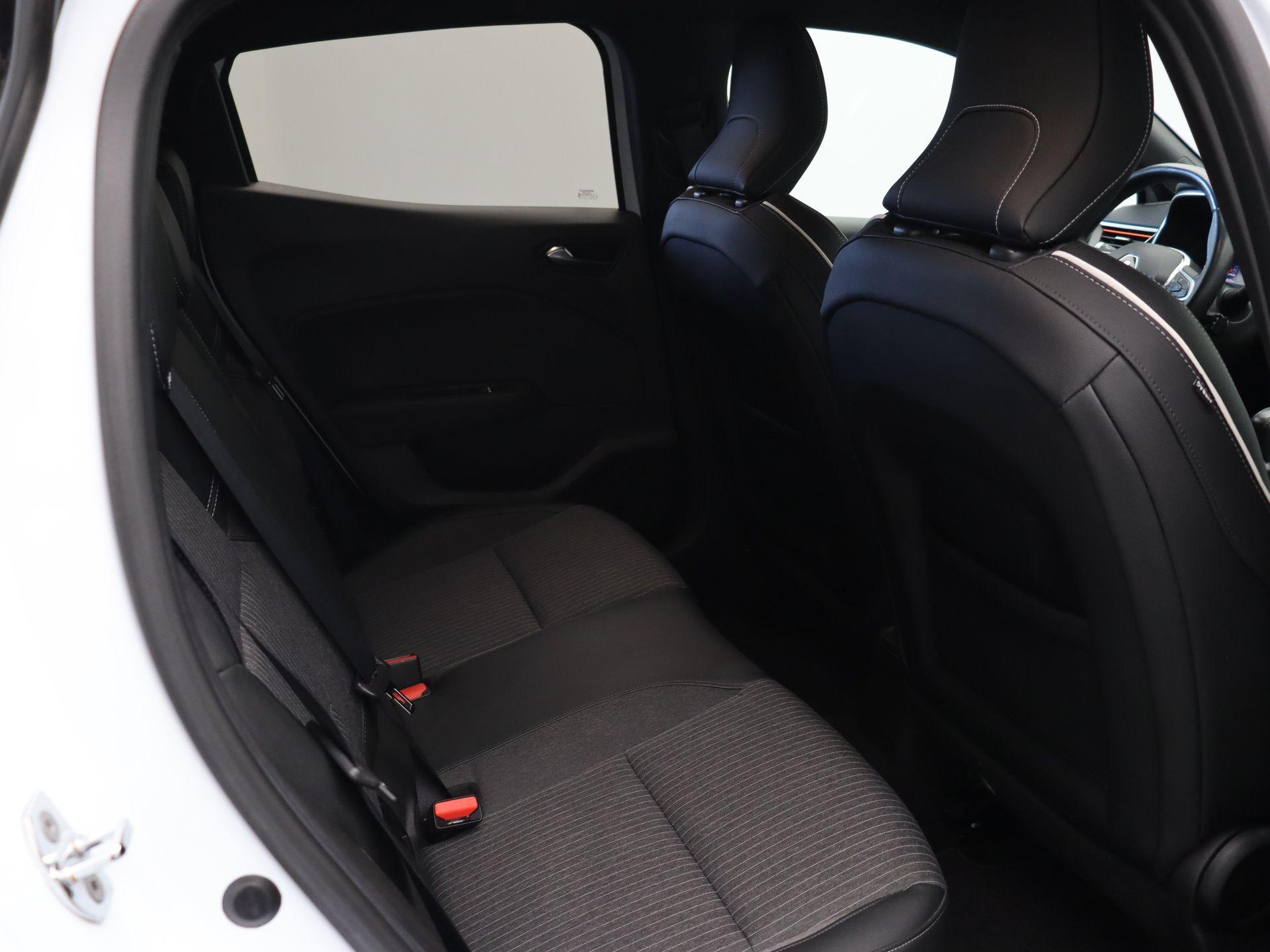 Renault Clio E-Tech Hybrid 140pk Intens - Afbeelding 9