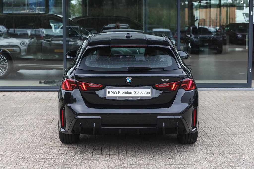 BMW 1 Serie 6