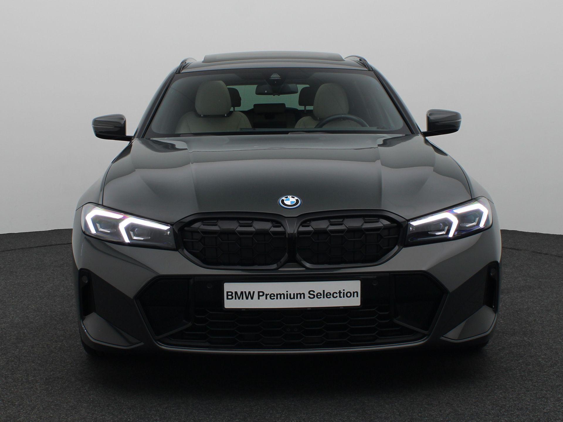 BMW 3 Serie Touring 330e - Afbeelding 3