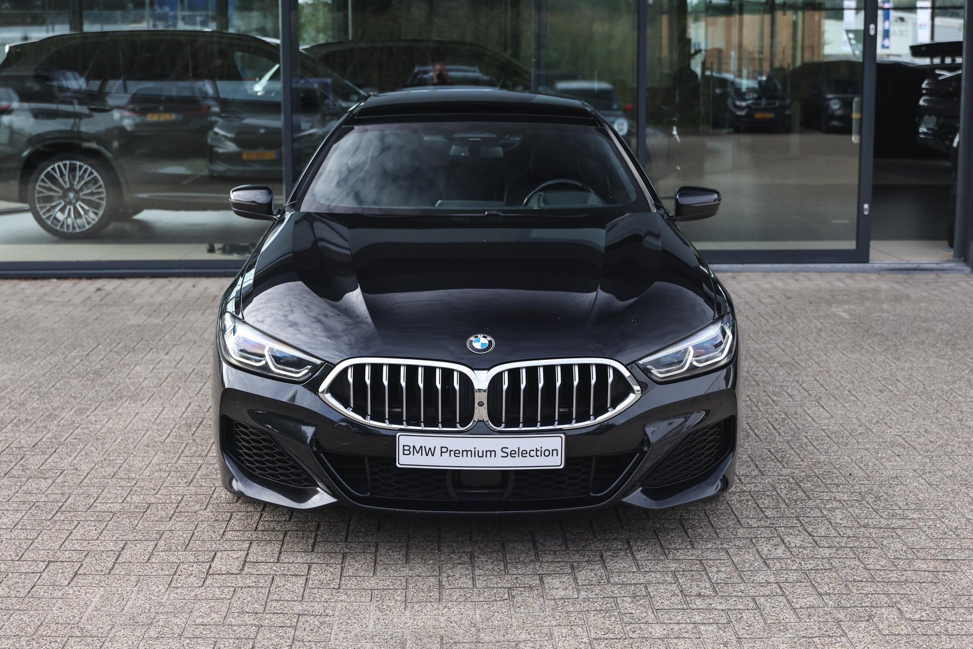 BMW 8 Serie 6