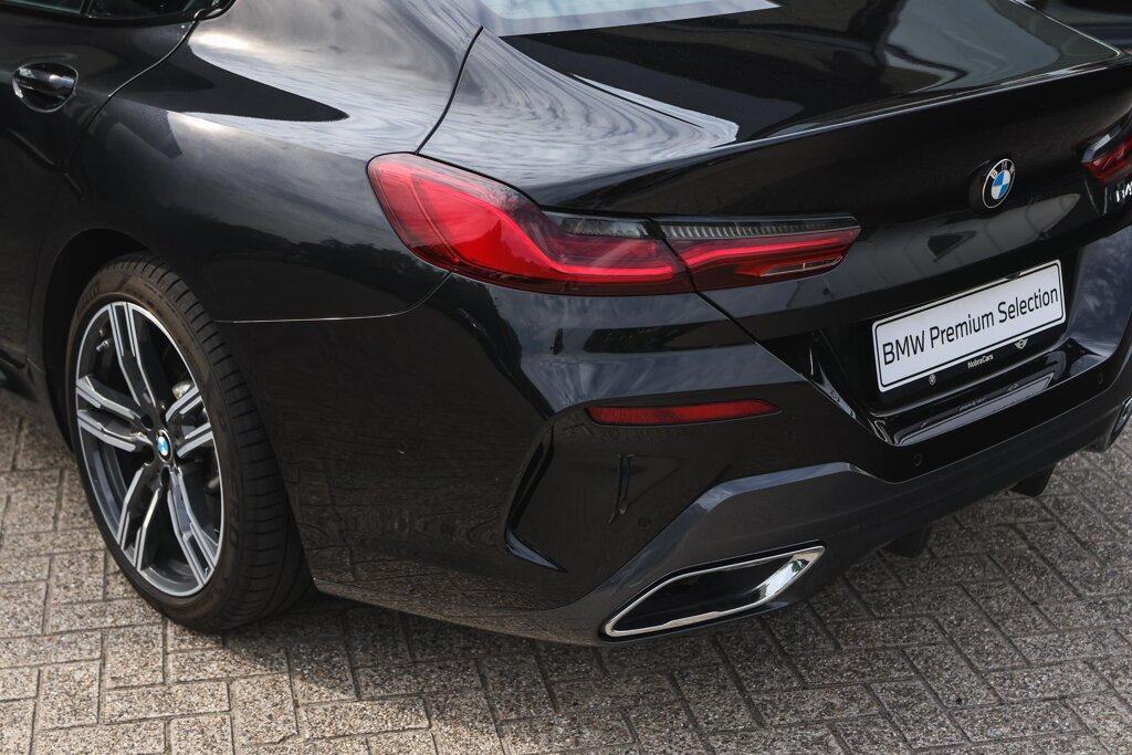 BMW 8 Serie 35