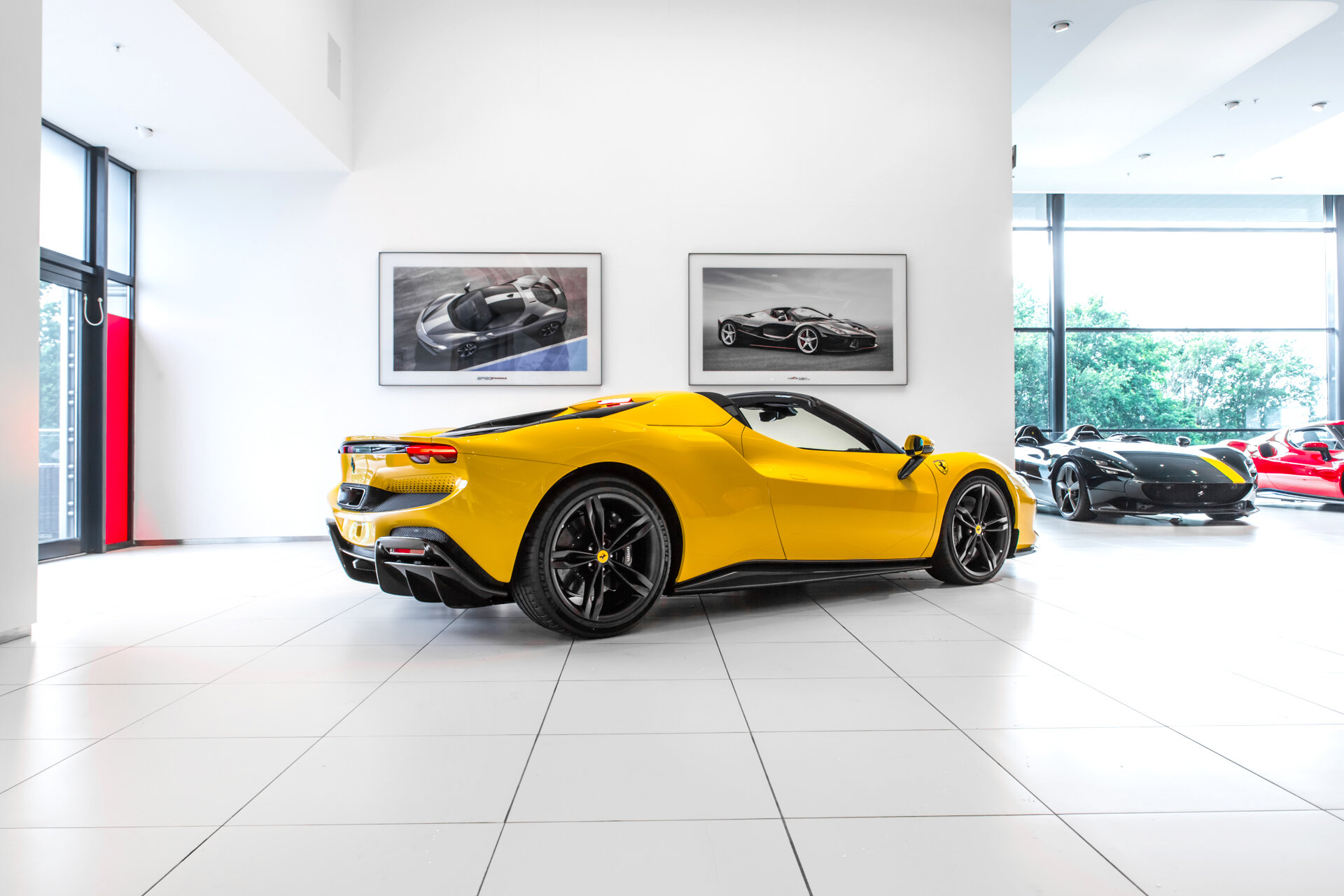 Ferrari 296 GTS ~Ferrari Munsterhuis~ - Afbeelding 4