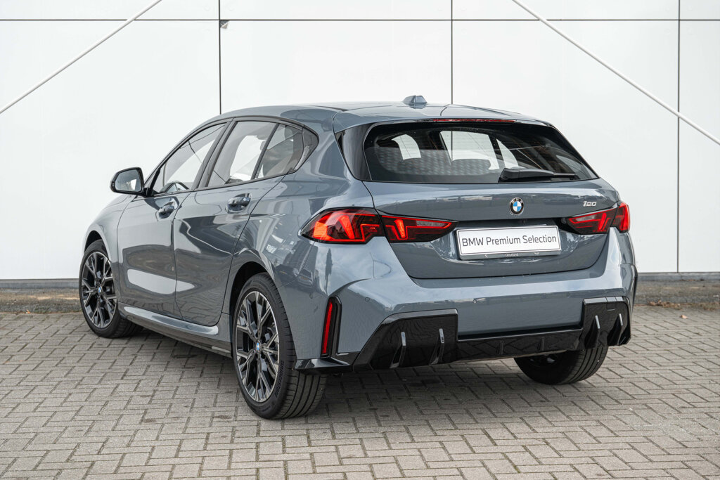 BMW 1 Serie 32