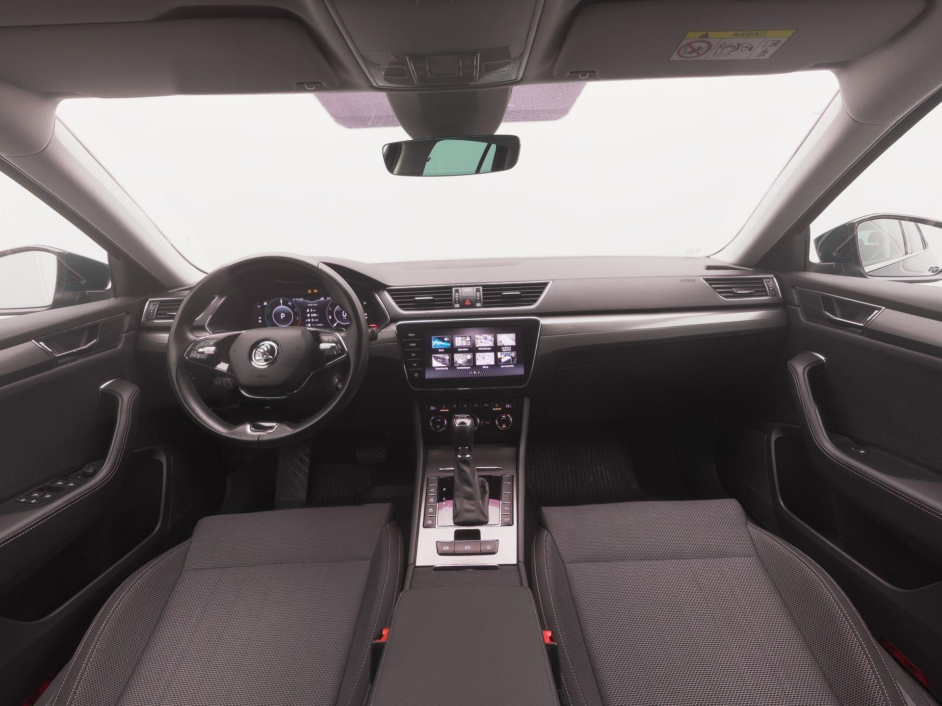 Škoda Superb Combi 1.4 TSI iV Business Edition - Afbeelding 4