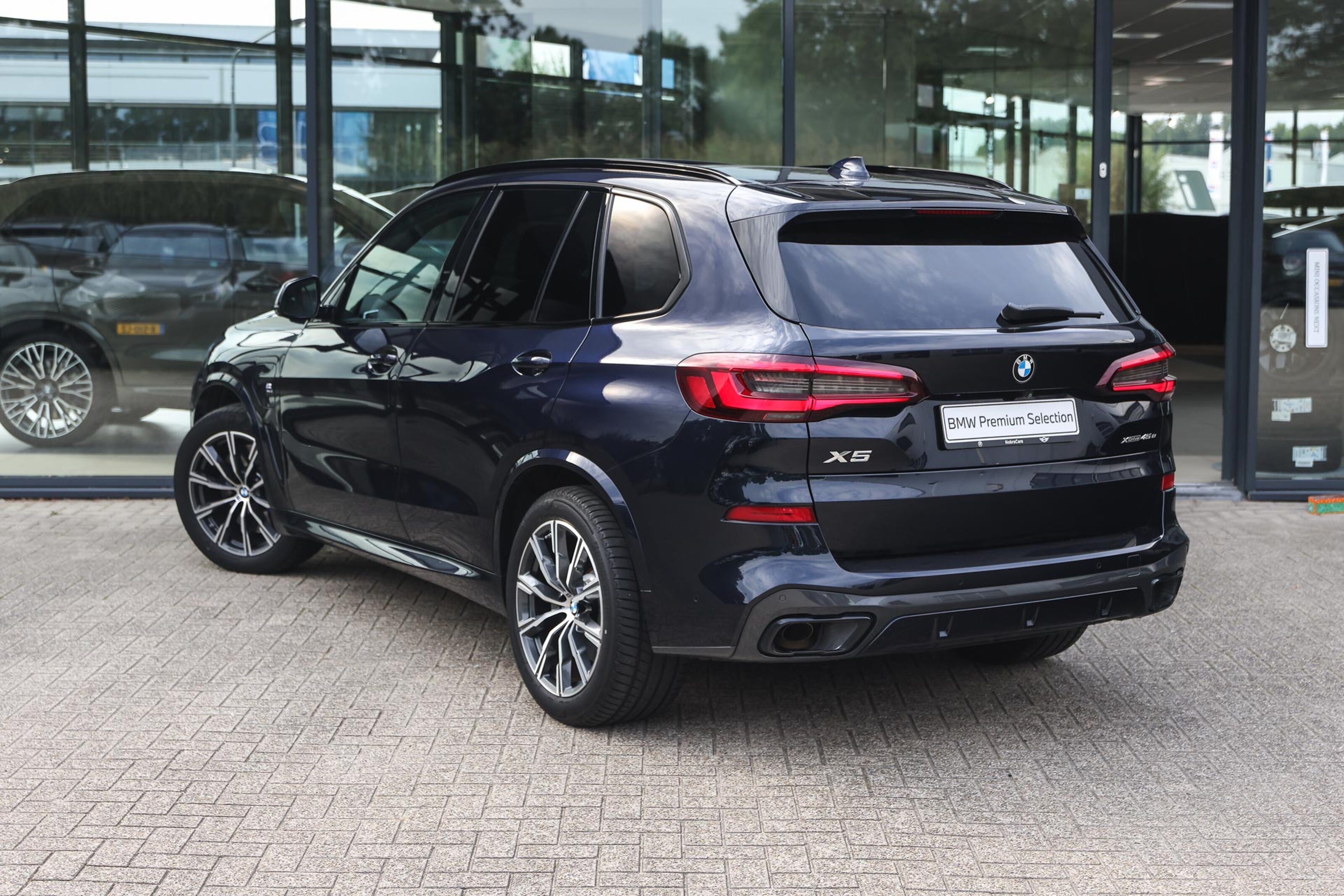 BMW X5 xDrive45e High Executive M Sport Automaat