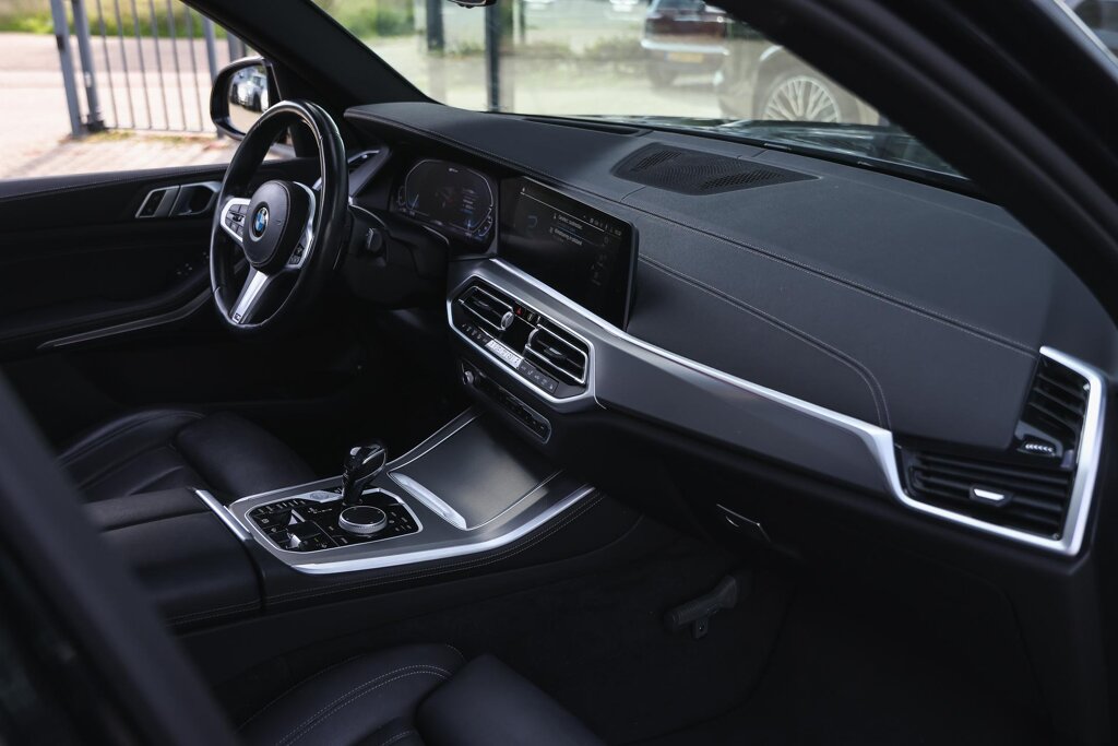 BMW X5 12