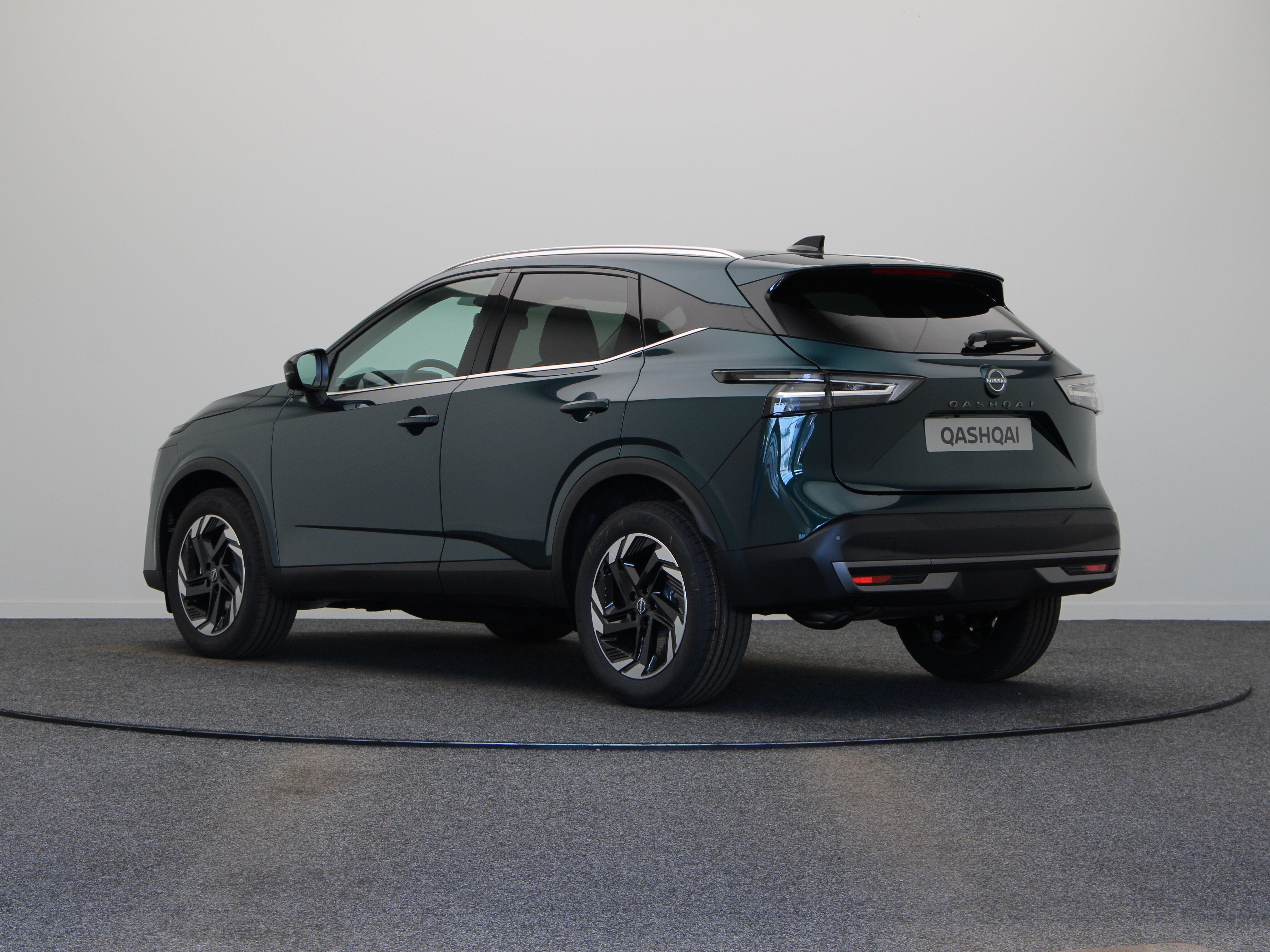 Nissan QASHQAI N-Connecta + Panoramisch glazen dak + Cold Pack Mild-Hybrid 158 Xtronic