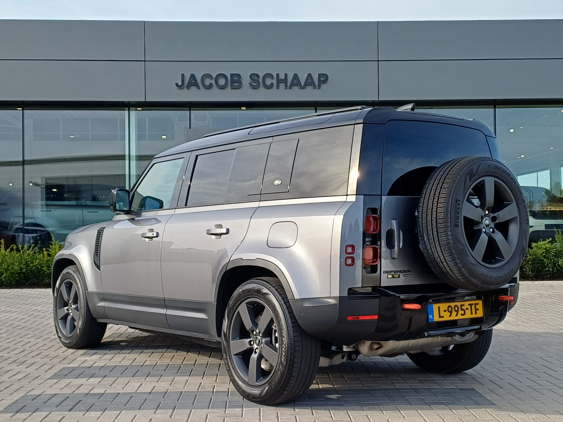 Land Rover Defender 110 2.0 P400e 110 S - Afbeelding 5