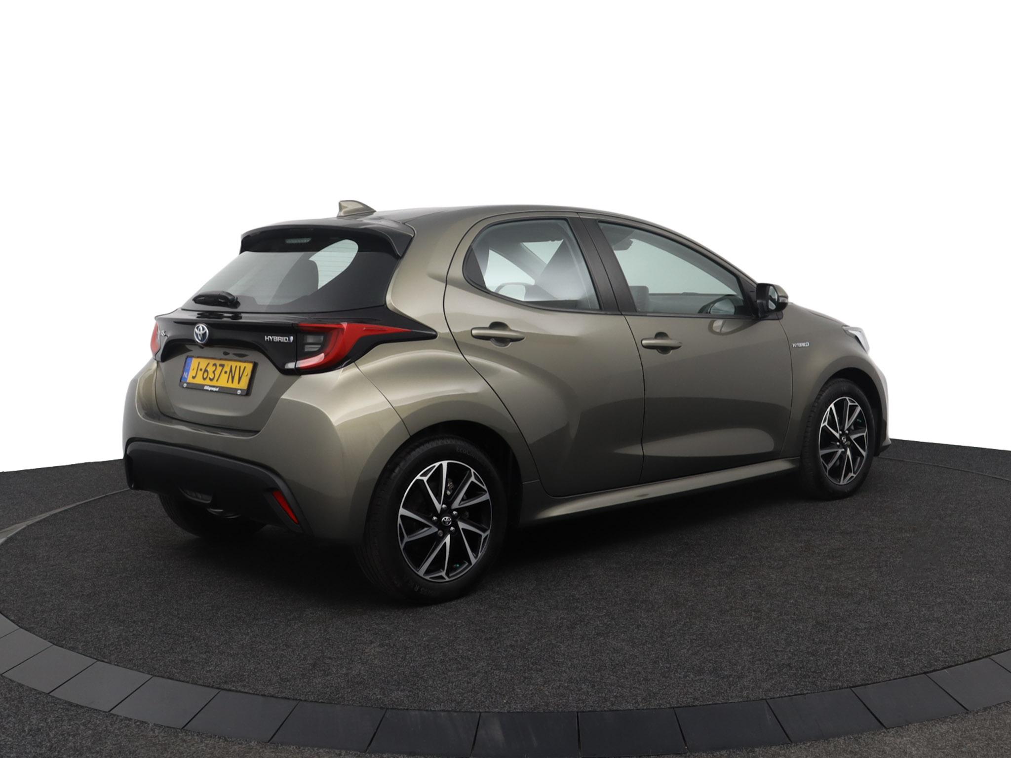 Toyota Yaris 1.5 Hybrid First Edition - Afbeelding 2