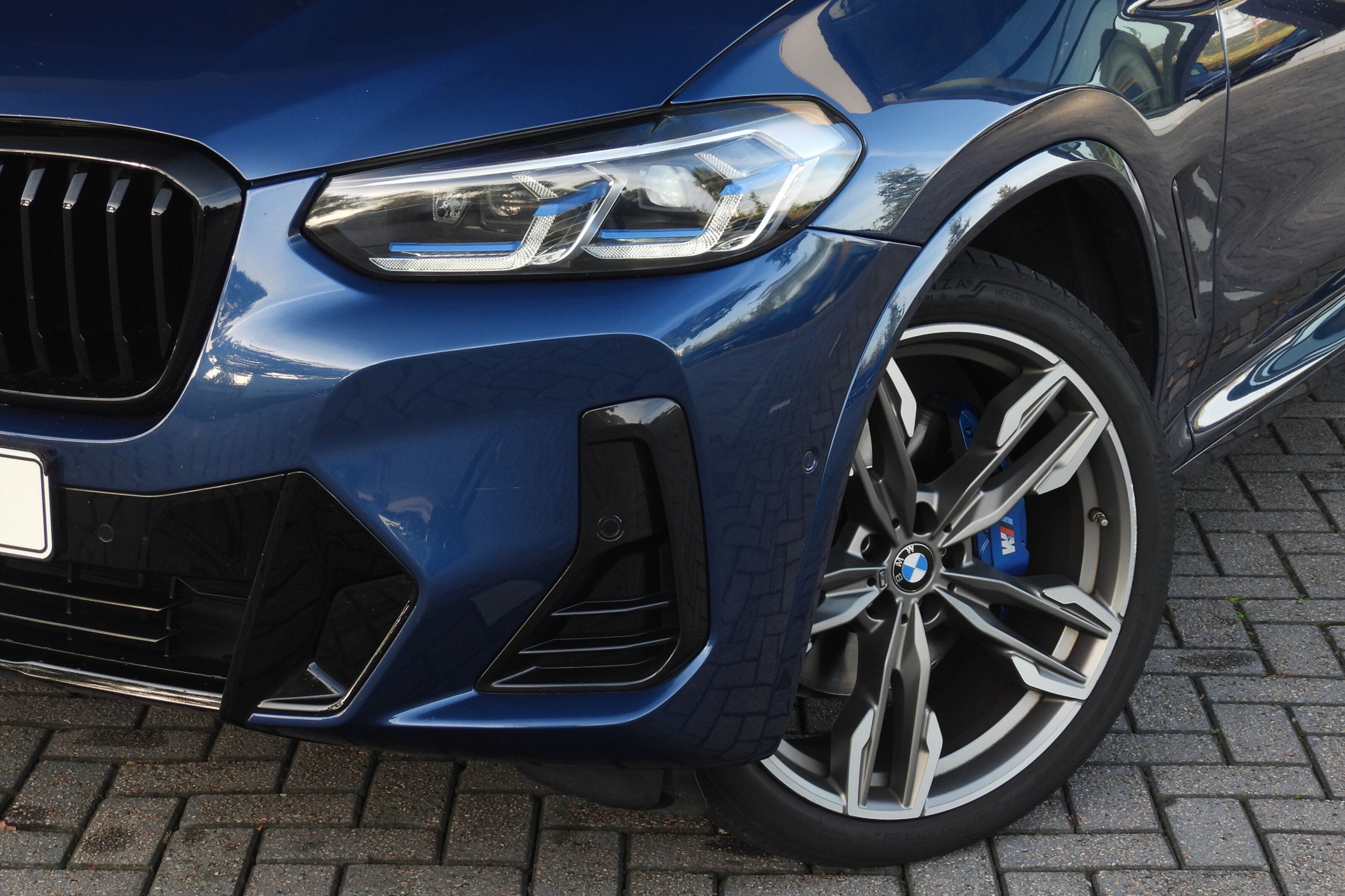 BMW X3 7