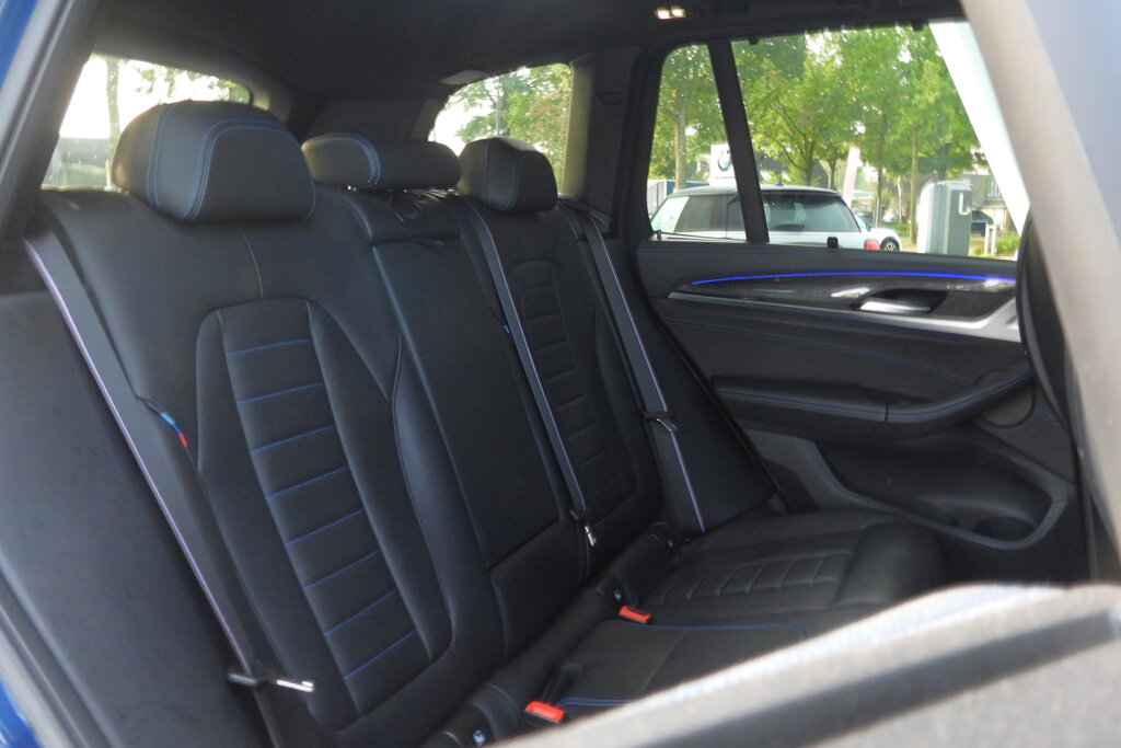 BMW X3 30
