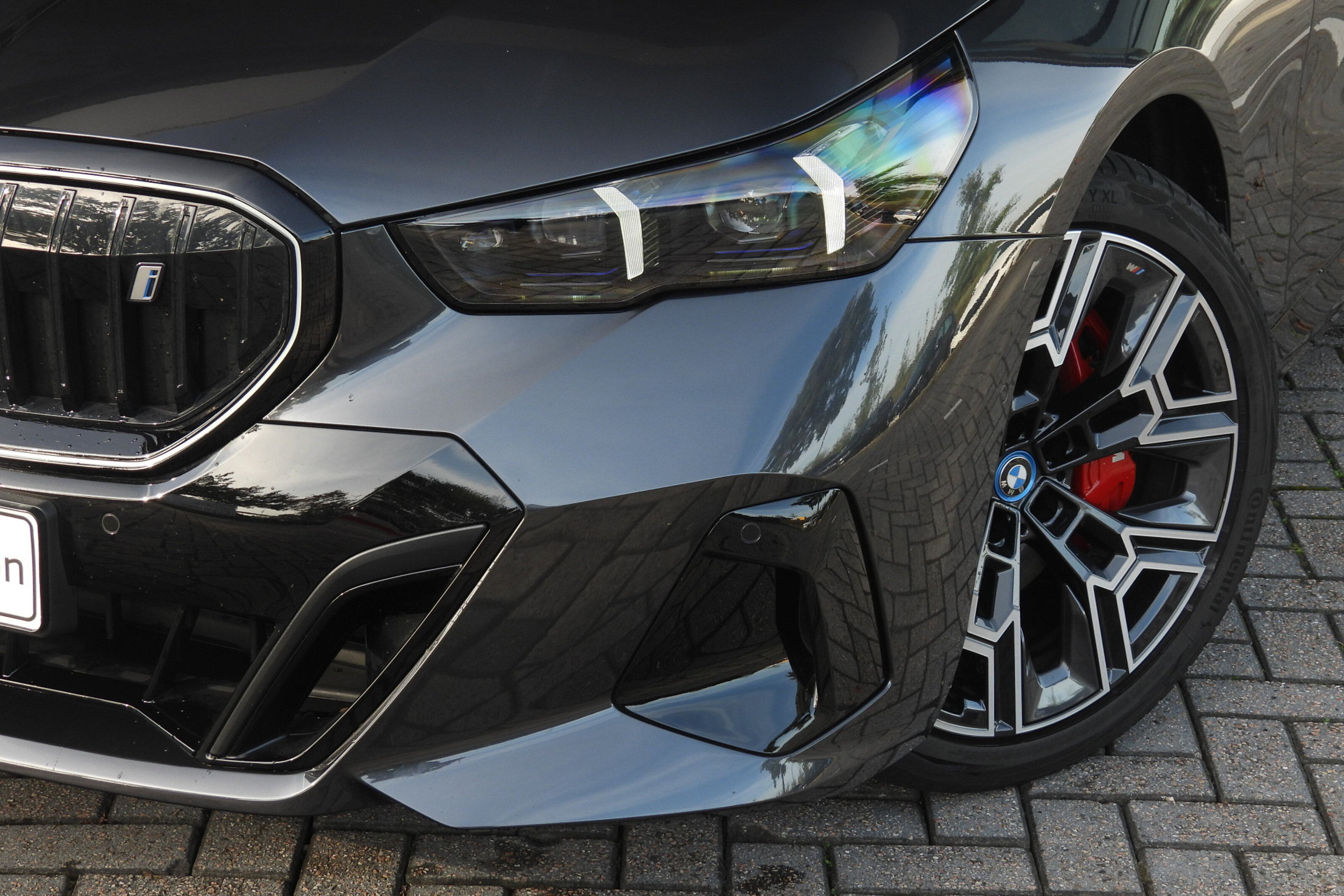 BMW i5 7