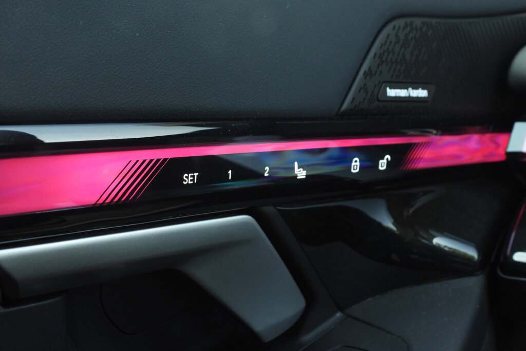 BMW i5 30