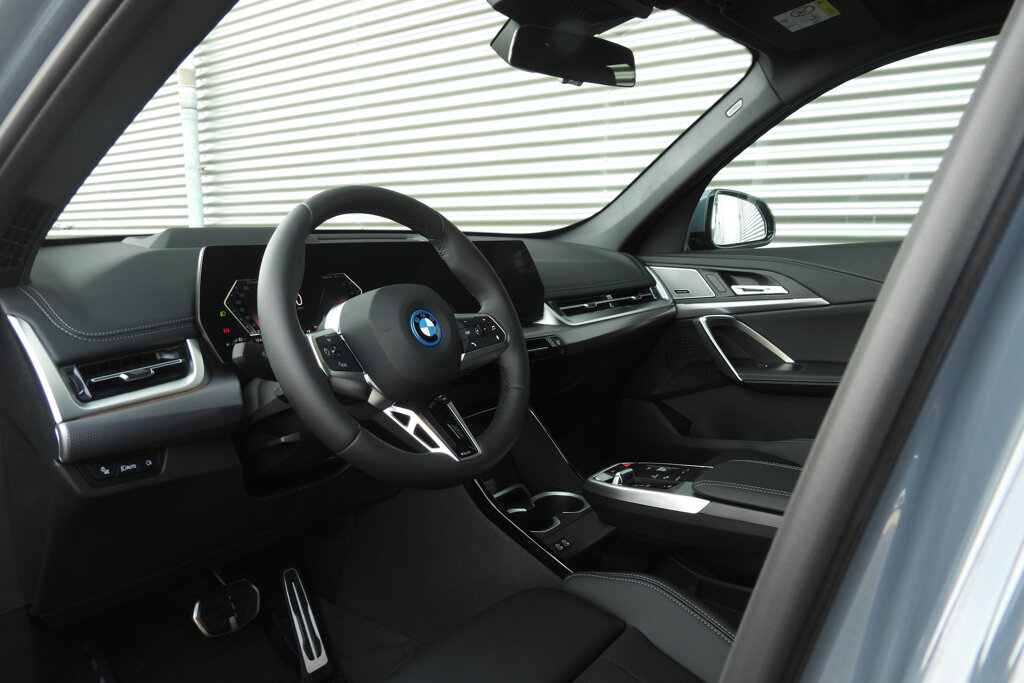 BMW X1 11
