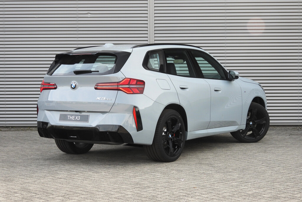 BMW X3 4