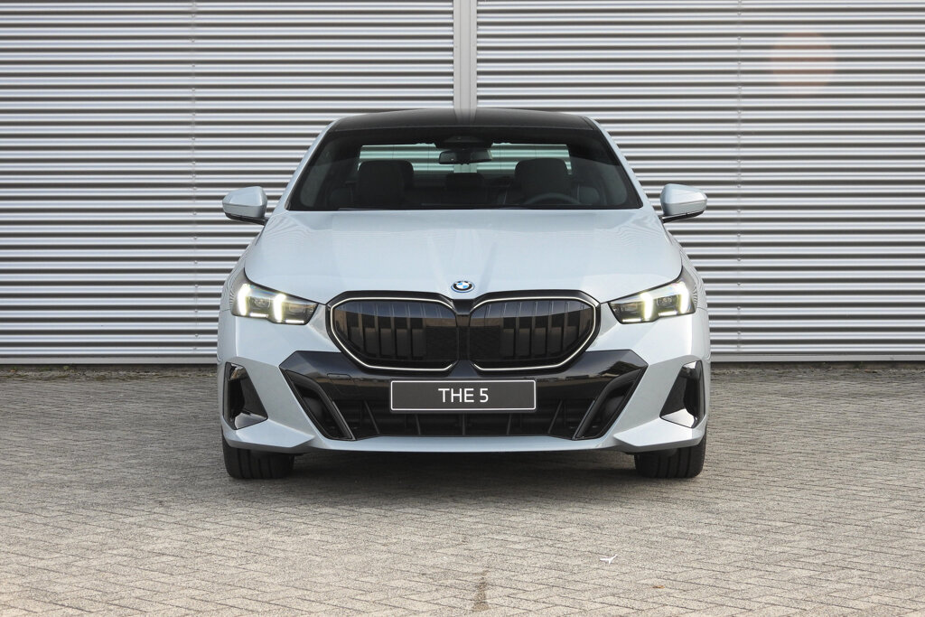 BMW 5 Serie 8