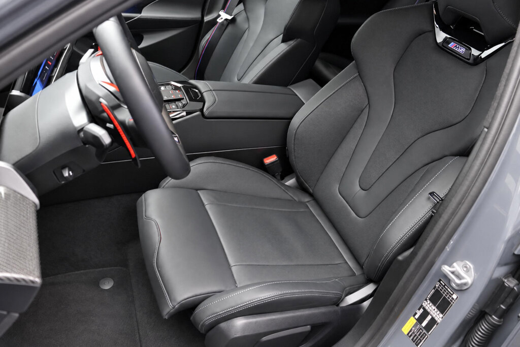 BMW M5 13
