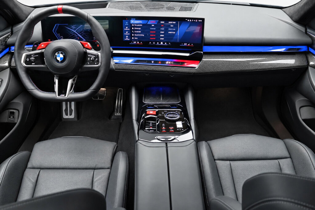 BMW M5 15