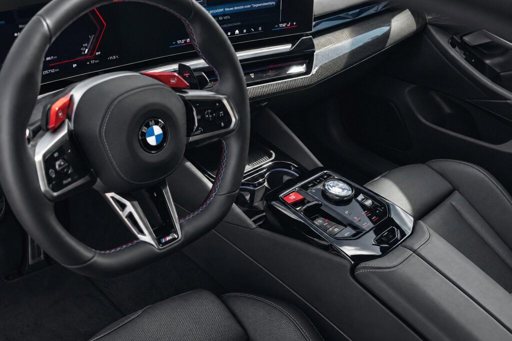 BMW M5 16