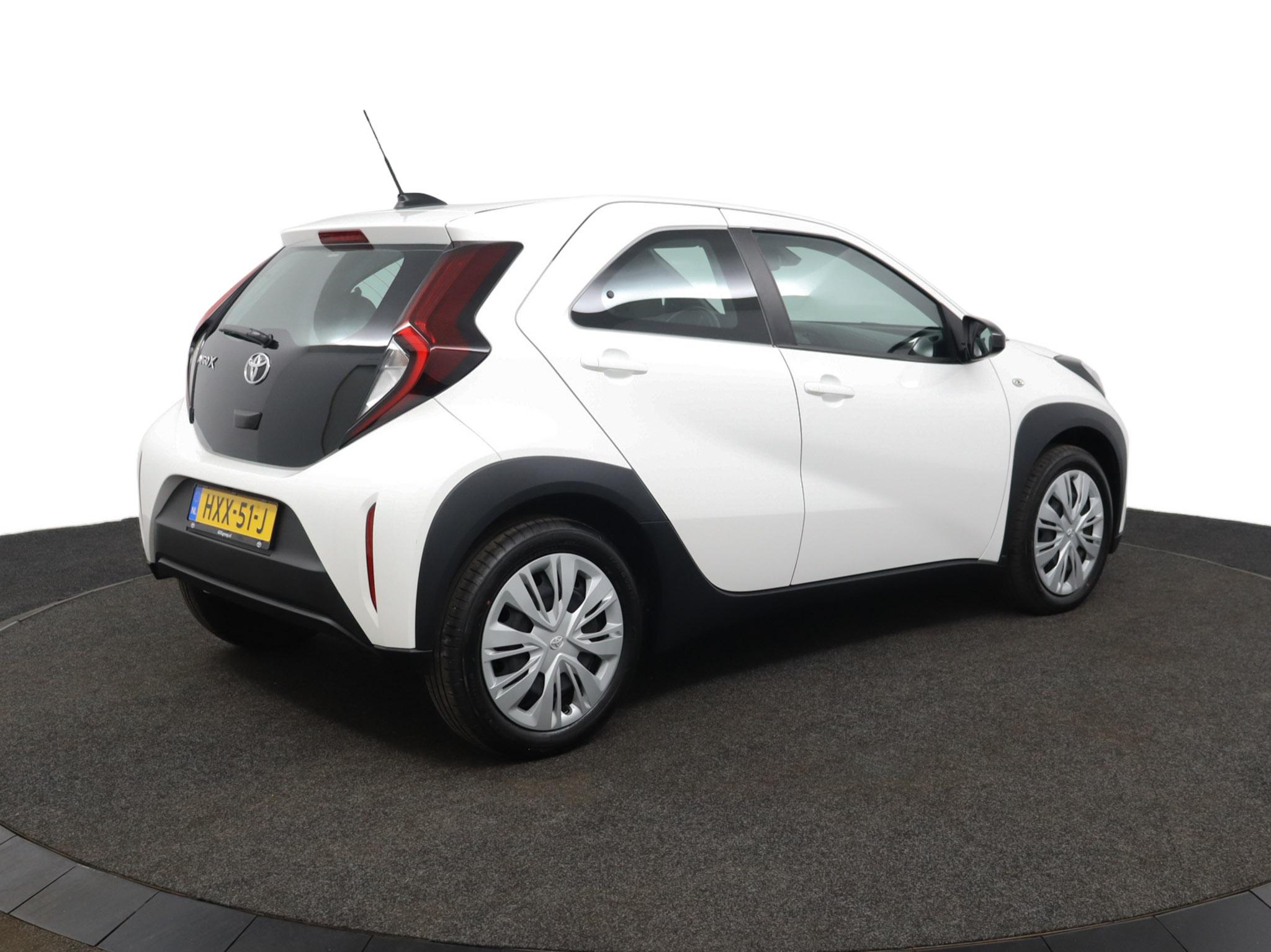 Toyota Aygo X 1.0 VVT-i MT Play - Afbeelding 2