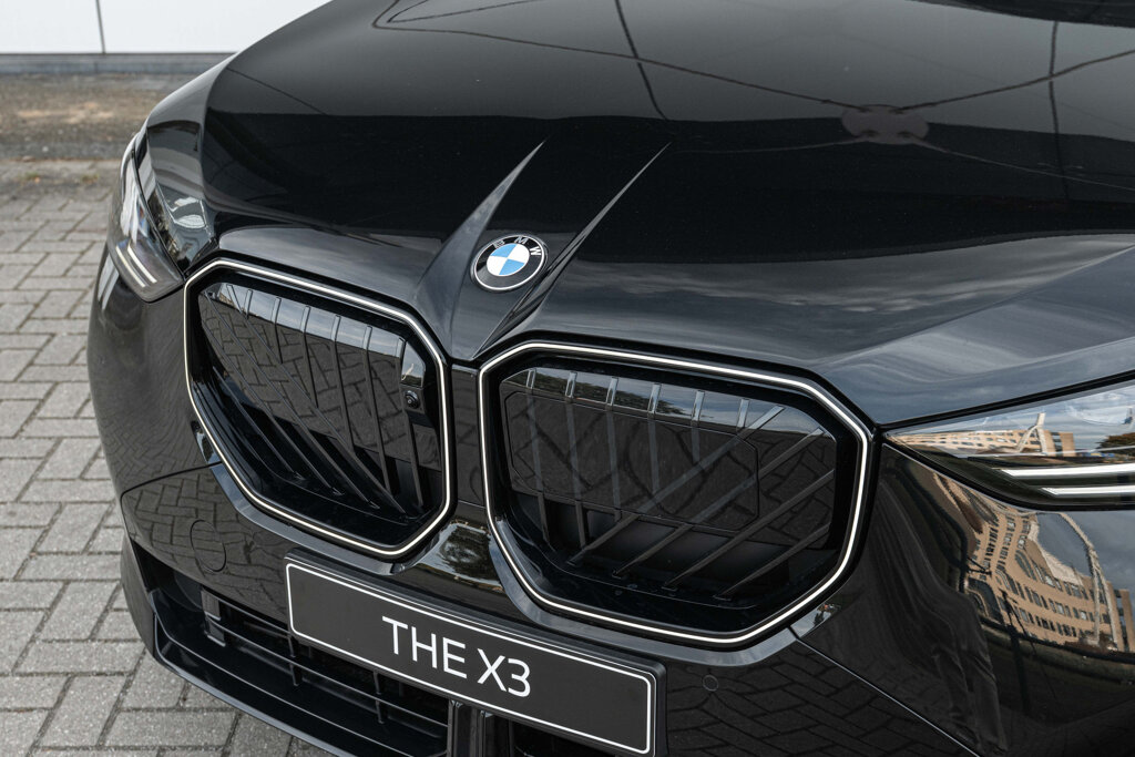 BMW X3 7