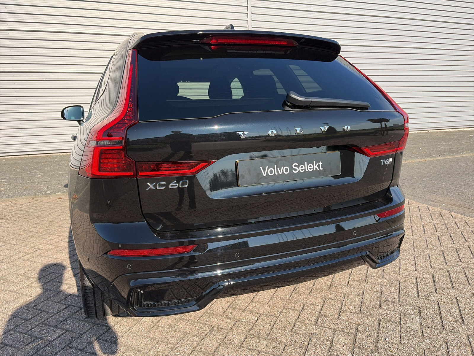 Volvo XC60 T6 Plug-in AWD Ultra Dark - Afbeelding 5