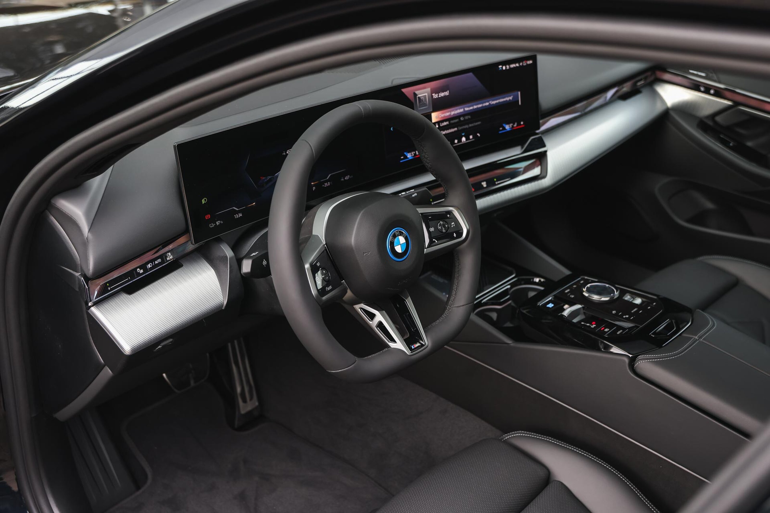 BMW i5 8