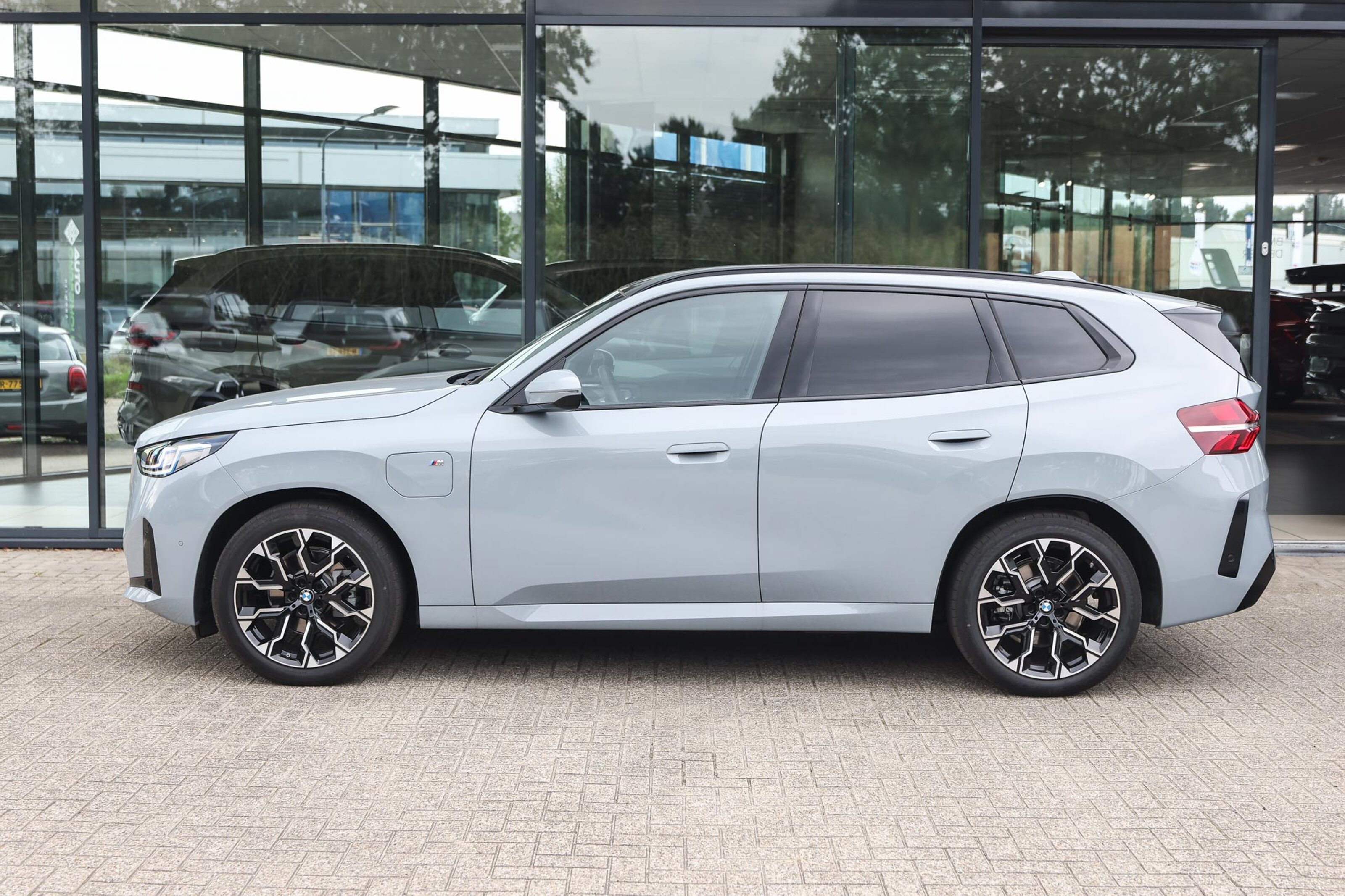 BMW X3 7