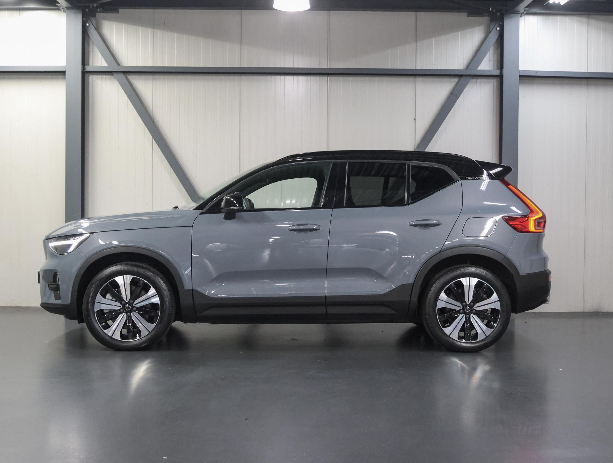 Volvo XC40 Recharge Core 70kWh 228PK - Afbeelding 2