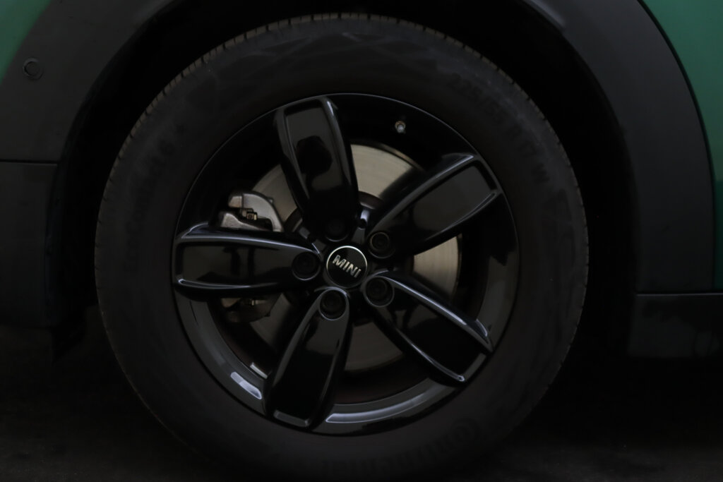 MINI Countryman 64