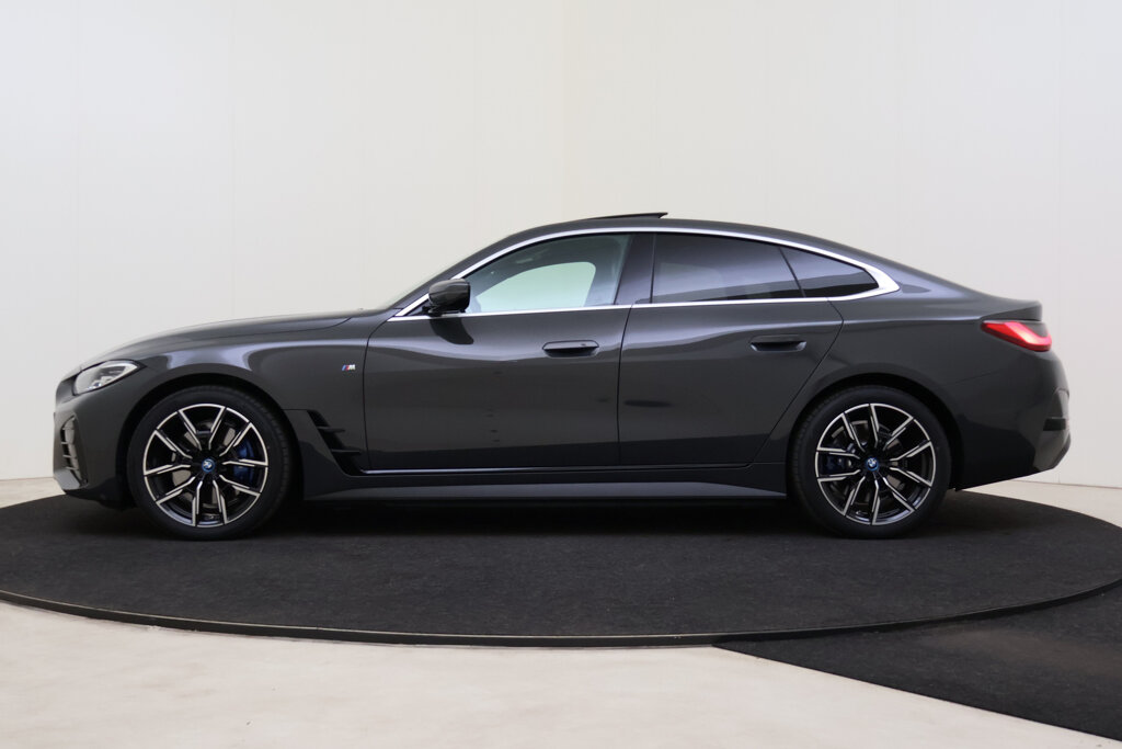 BMW i4 14