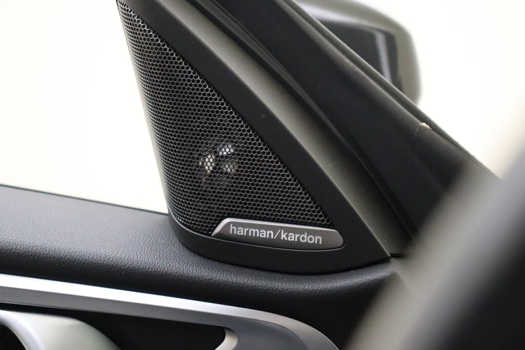 BMW i4 44