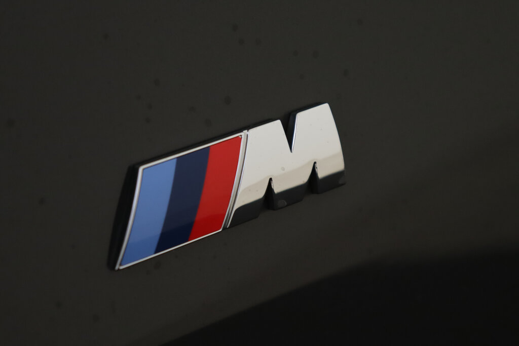 BMW i4 59