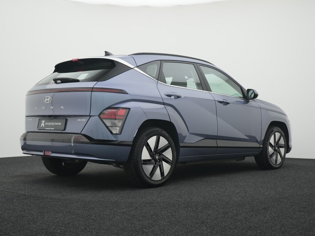 Hyundai Kona Electric Comfort 48.6 kWh | Navigatie | Adaptive cruise | Camera - Afbeelding 2