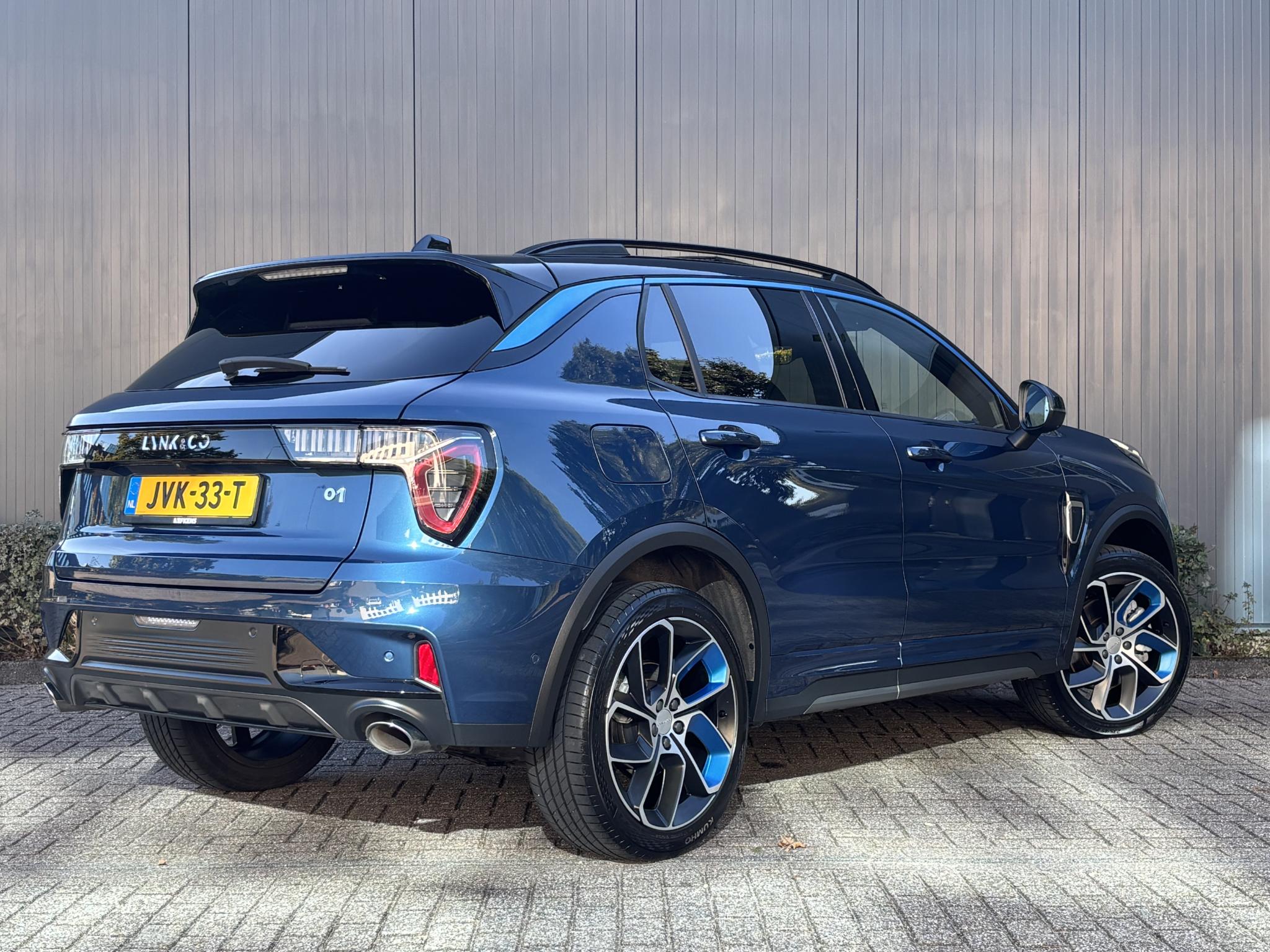 Lynk & Co 01 1.5 260pk Plug-in Hybrid - Afbeelding 3