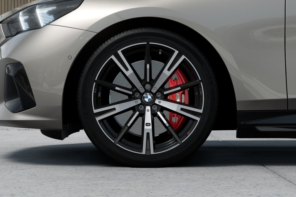 BMW i5 6