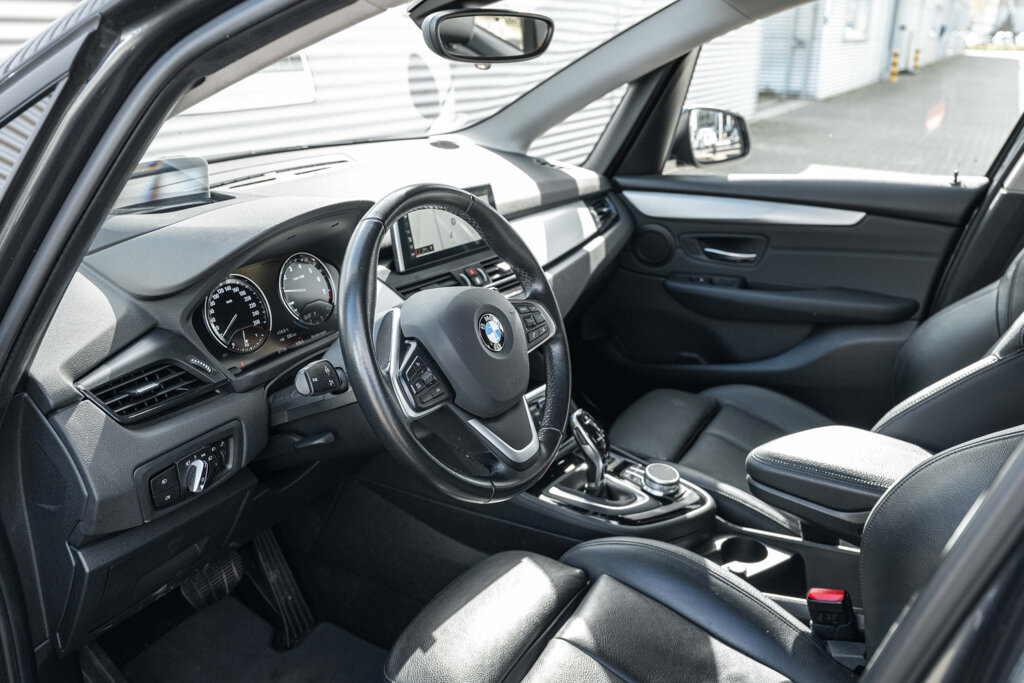 BMW 2 Serie 27